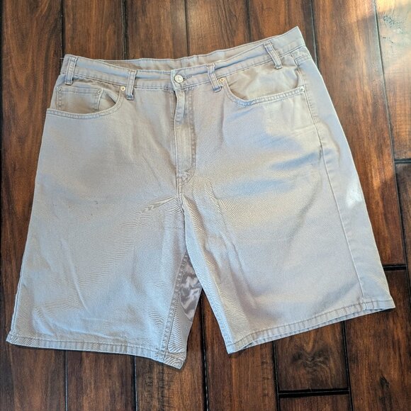 Mens 38 Wrangler Relaxed Fit Shorts Denim Jean Classic Jorts Light Gray - Picture 1 of 5